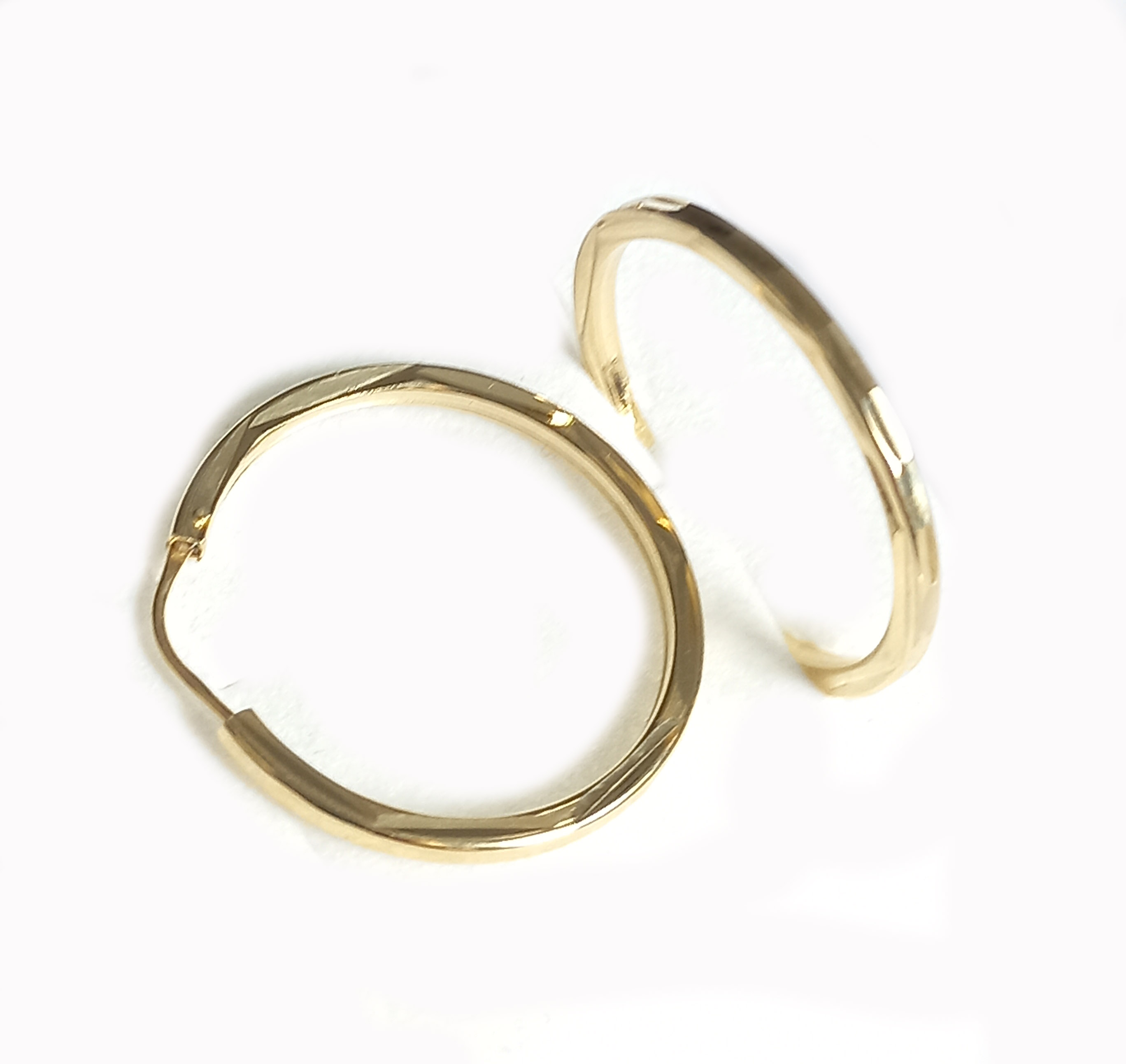 Zlaté náušnice kruhy 22mm