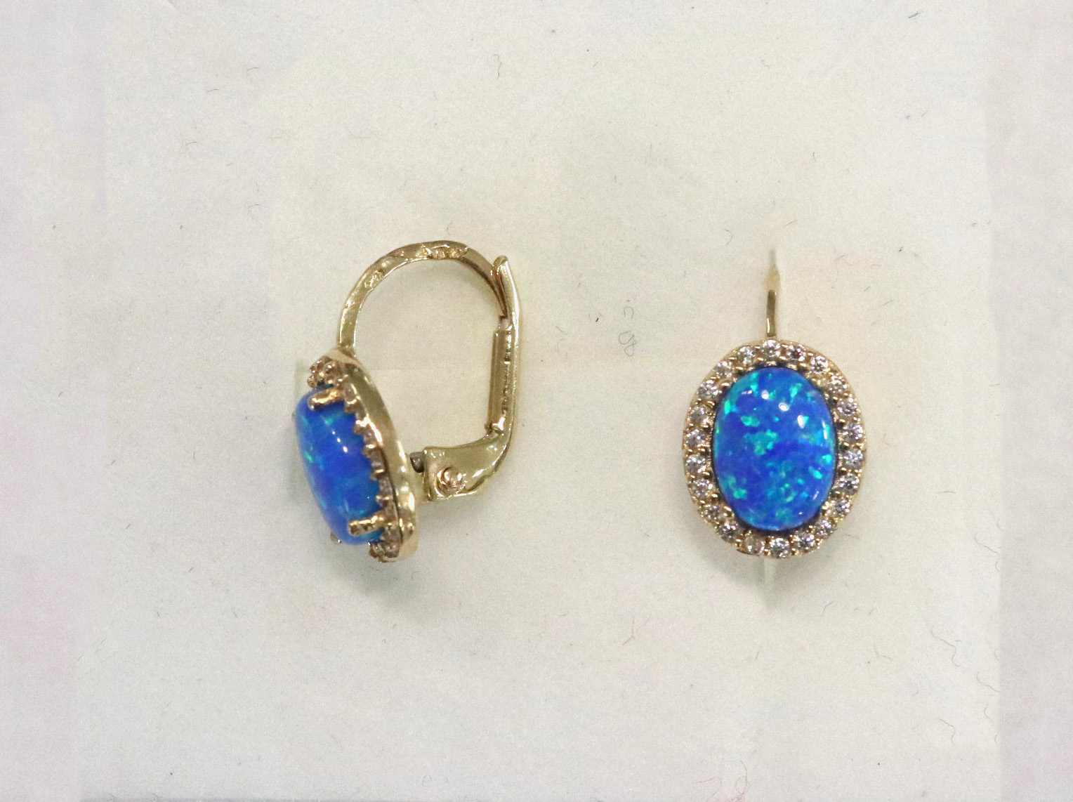 Zlaté náušnice s modrým opálem JH 70