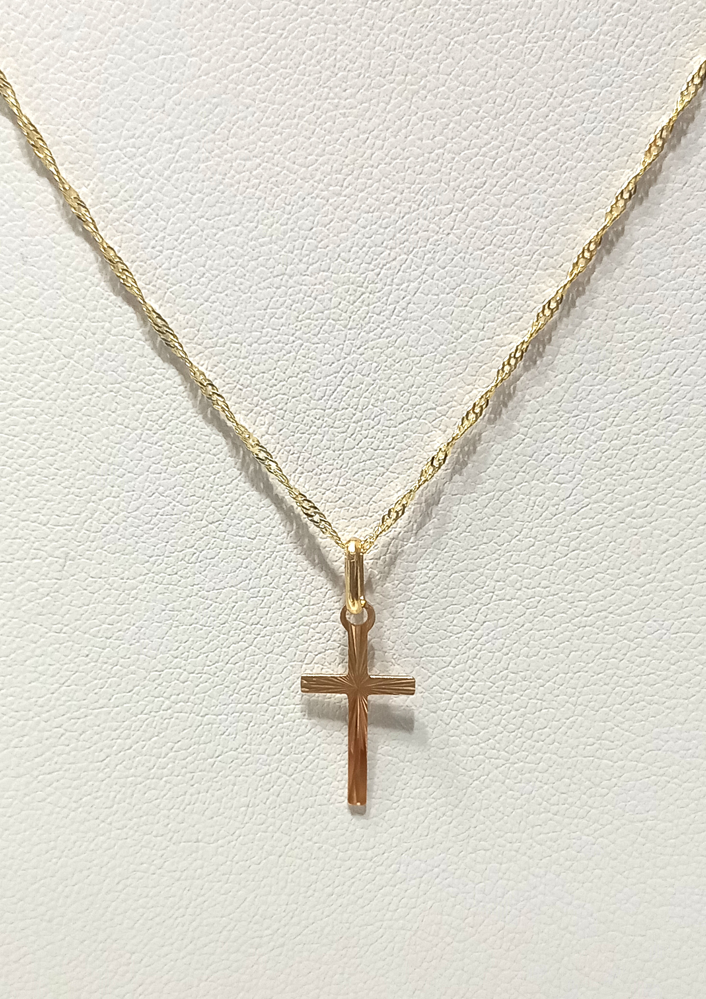 Zlatý řetízek s přívěskem kříže vel. 45 cm