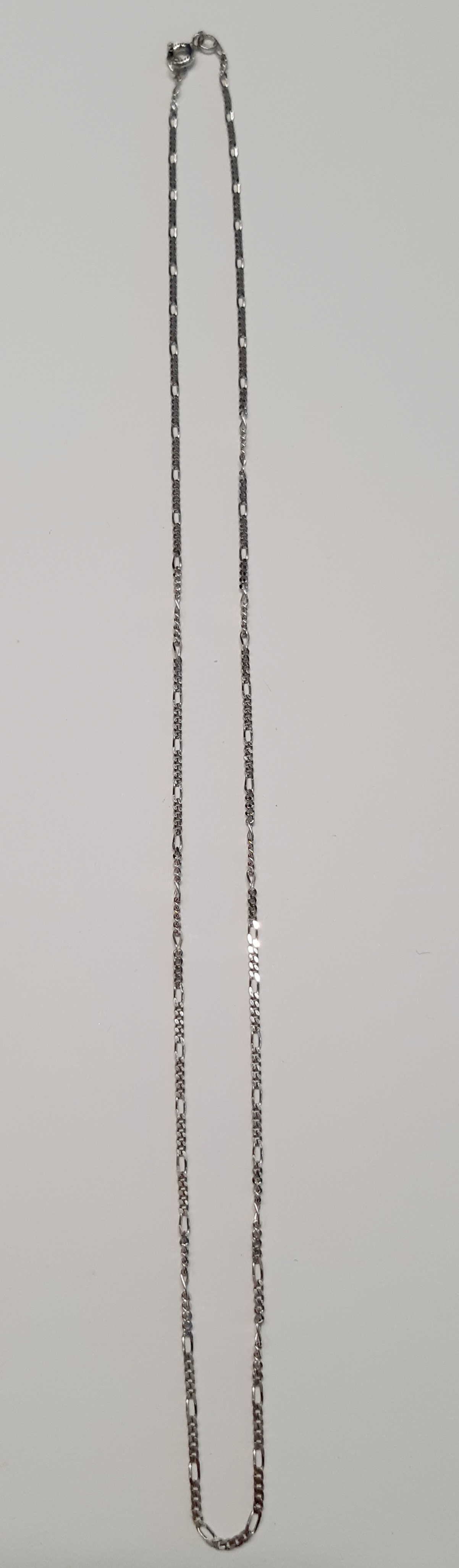 řetízek z bílého zlata délka 45 cm, š. 1,5mm